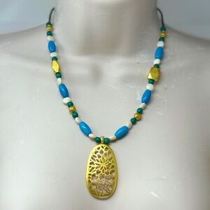 Handmade Beaded Pendant Necklace Green Turquoise White Magnesite Stone Gold Tone